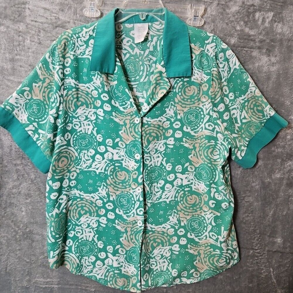 Nikki Women's sz 16  Green white Blouse button short sleeve Rayon
